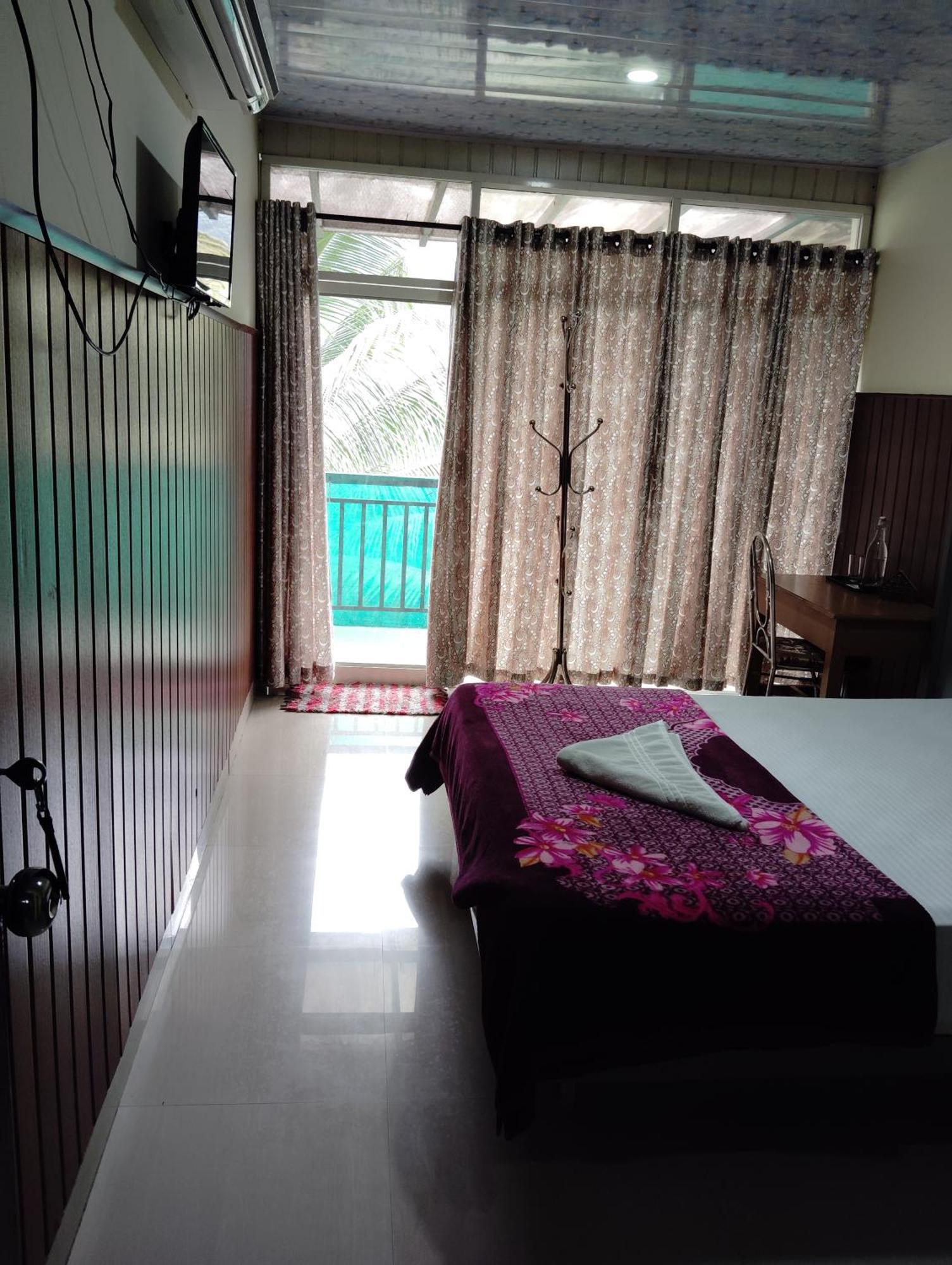 Riya Munnar
